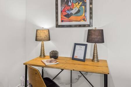 The O'Keeffe-2Nd Floor Boutique Hotel Suite Μπέντονβιλ Εξωτερικό φωτογραφία